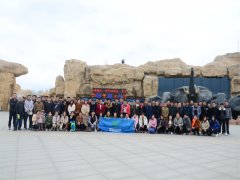 公司組織員工春游，熔煉團(tuán)隊(duì)