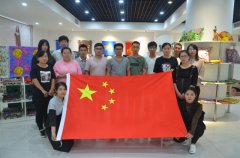 公司干部職工收看國(guó)慶閱兵 抒發(fā)感懷