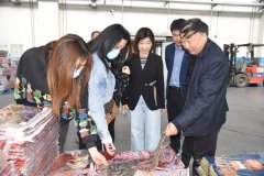 采訪團走進華紡 聚焦智能綠色發(fā)展